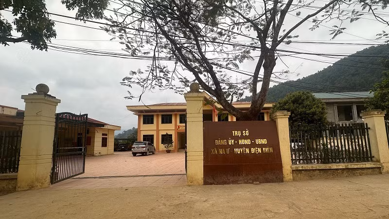 Theo phương án dự kiến, sau sắp xếp, xã Na Ư và xã Pom Lót huyện Điện Biên sẽ nhập vào xã Sam Mứn (cũ) để thành lập xã Sam Mứn mới; trụ sở xã Sam Mứn mới đặt tại trụ sở Hội đồng nhân dân, Ủy ban nhân dân xã Pom Lót (cũ). 