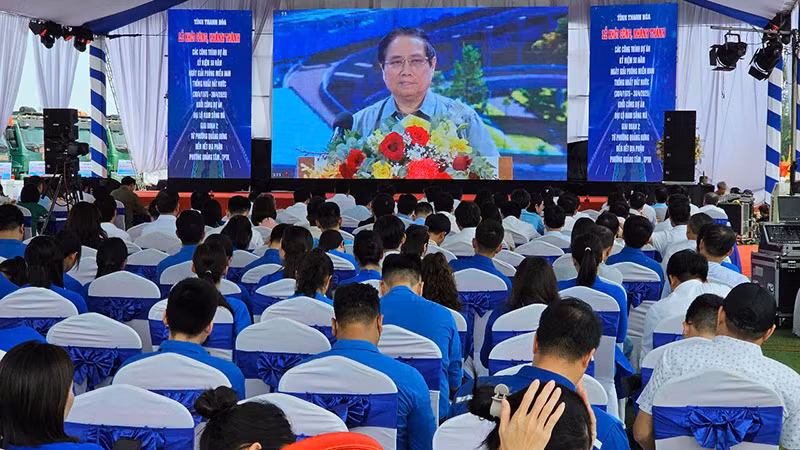 Quang cảnh lễ khởi công, khánh thành 80 công trình trên địa bàn toàn quốc tại điểm cầu Thanh Hóa.