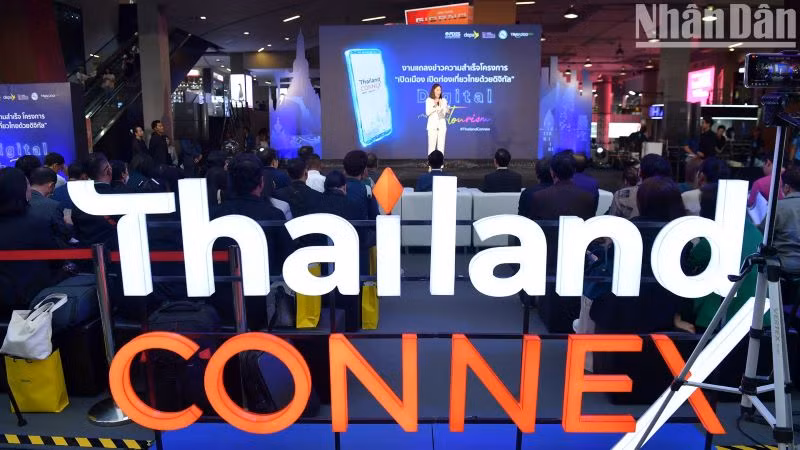Cơ quan Xúc tiến kinh tế số Thái Lan (DEPA) tổ chức họp báo tổng kết hoạt động dự án “Du lịch số”. (Ảnh: ĐINH TRƯỜNG)
