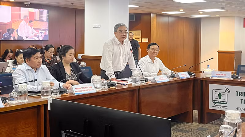 Ông Nguyễn Ngọc Hòa, Chủ tịch Hiệp hội Doanh nghiệp thành phố, đại diện Ban tổ chức HEF 2024 giới thiệu về HEF 2024.