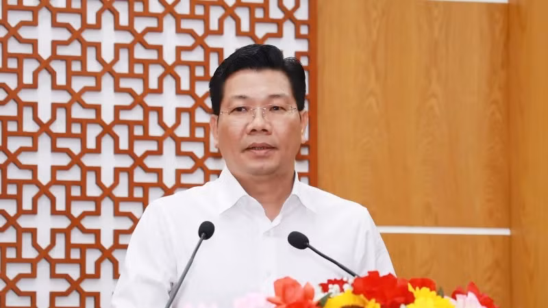 Bí thư Tỉnh ủy Tây Ninh Nguyễn Mạnh Hùng phát biểu nhận nhiệm vụ và gửi lời cảm ơn sâu sắc tới Bộ Chính trị, Ban Tổ chức Trung ương…