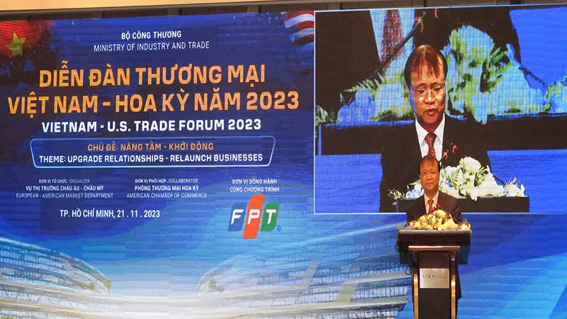 Thứ trưởng Công thương Đỗ Thắng Hải phát biểu tại diễn đàn.