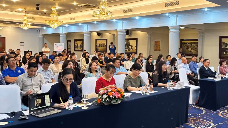 Một góc quang cảnh hội thảo.