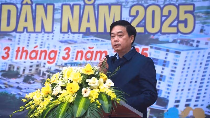 Lãnh đạo Ủy ban nhân dân thành phố Sầm Sơn phát động phong trào “Toàn dân rèn luyện thân thể theo gương Bác Hồ vĩ đại”; Ngày chạy Olympic vì sức khỏe toàn dân.