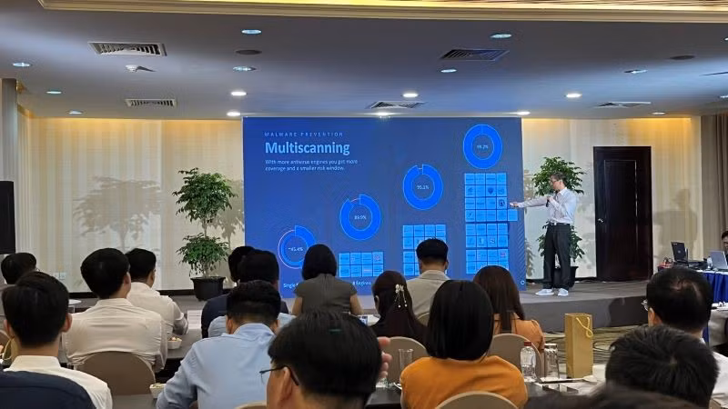 Quang cảnh hội thảo. (Ảnh: ANH TUẤN)