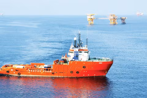 Khai thác dầu khí trên biển của Petrovietnam.
