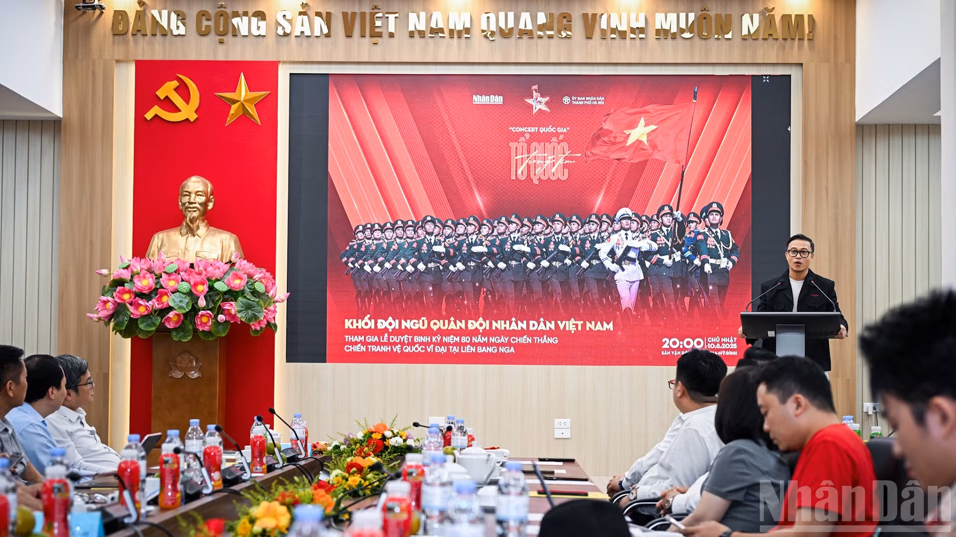 Tổng đạo diễn chương trình Đặng Lê Minh Trí nói về sự tham gia của Khối đội ngũ Quân đội Nhân dân Việt Nam. (Ảnh: THÀNH ĐẠT)