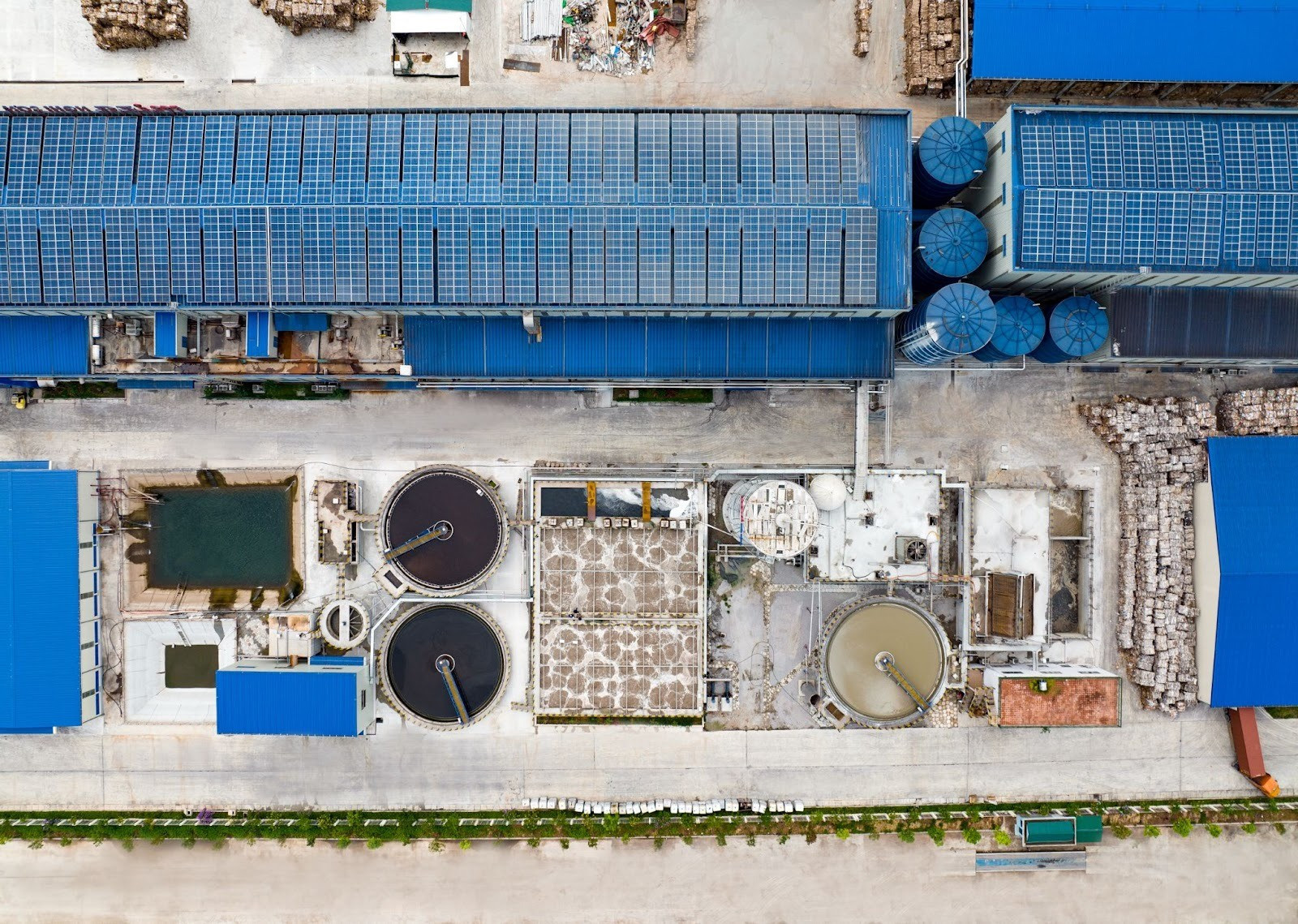 Miza tích cực đầu tư vào năng lượng xanh như năng lượng mặt trời, nhiên liệu sinh khối.