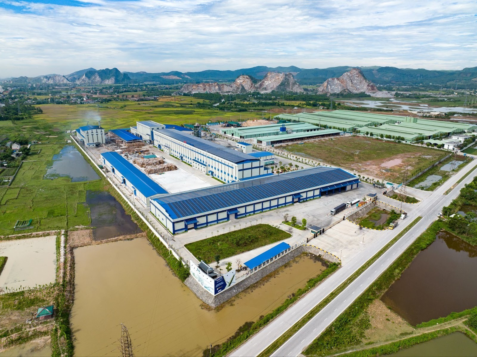 Nhà máy Miza Nghi Sơn tại Thanh Hoá với mức công suất 125.000 tấn/năm.