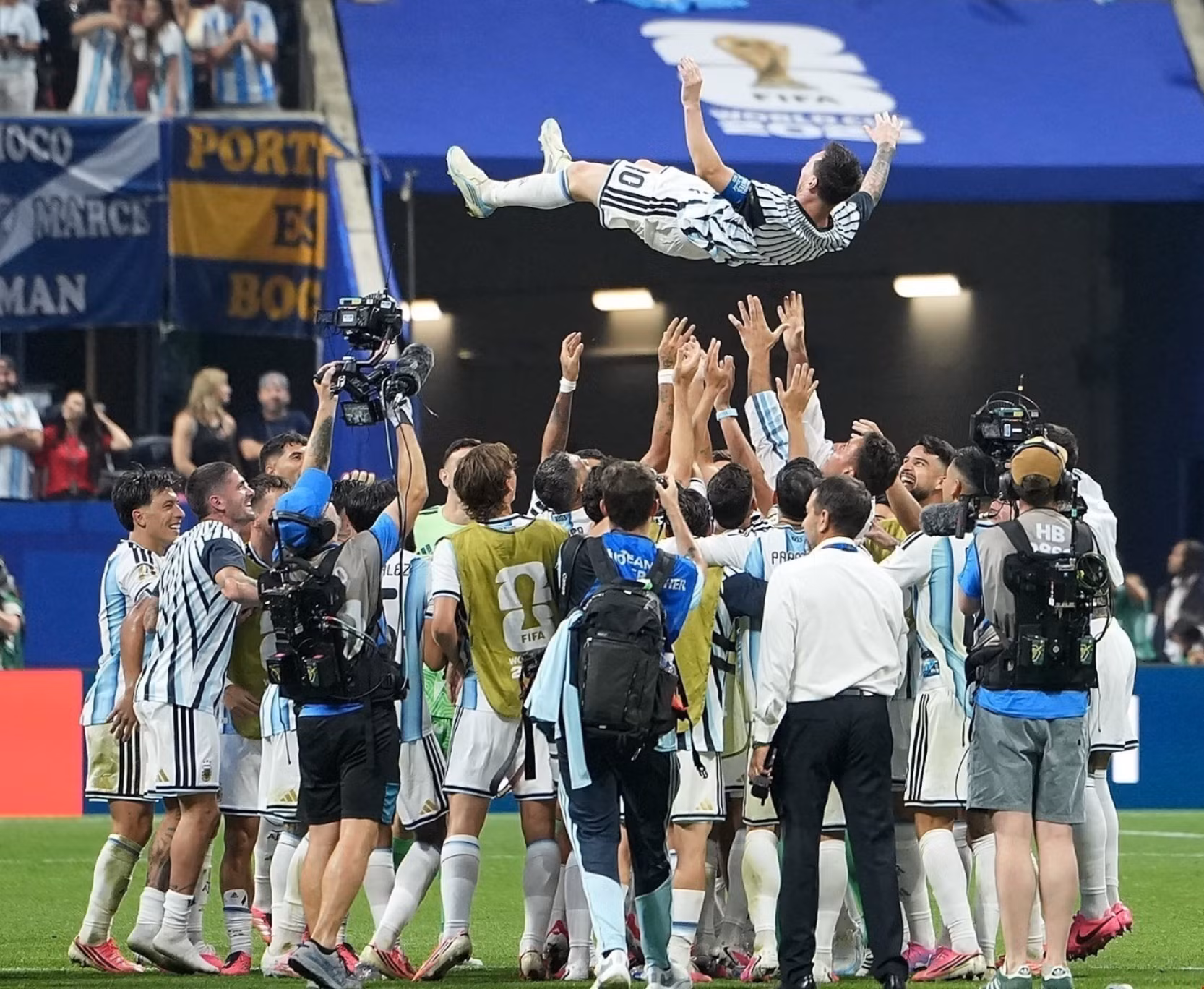 vna-potal-world-cup-2026-thang-nguoc-khong-tuong-argentina-vao-tu-ket-8873142.jpg
