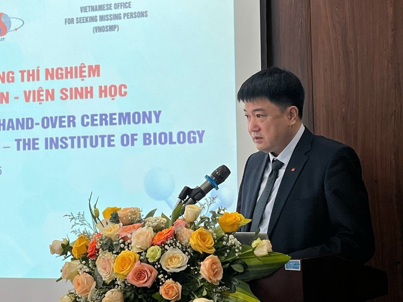 Giáo sư, Tiến sĩ Chu Hoàng Hà, Phó Chủ tịch Viện Hàn lâm và Khoa học Công nghệ Việt Nam phát biểu ý kiến tại buổi lễ. (Ảnh: MINH HUY) 10.jpg