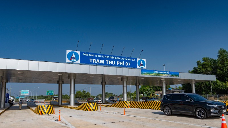 Trạm thu phí số 07 thuộc cao tốc Bến Lức-Long Thành tổ chức thu phí từ ngày 10/8. (Ảnh: QUÝ HIỀN)