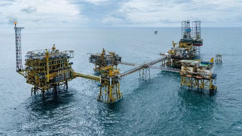 Giàn khai thác dầu khí trên biển của Petrovietnam.