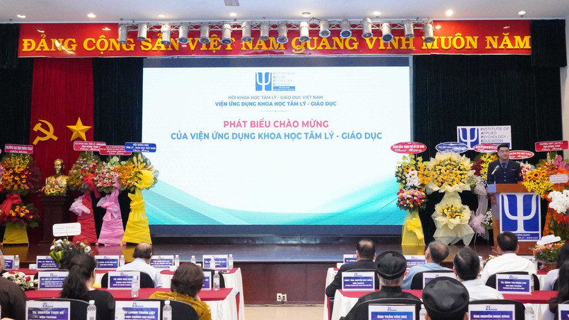 Quang cảnh buổi lễ kỷ niệm 3 năm thành lập Viện ( IAPE ) (1/4/2021 – 1/4/2024)