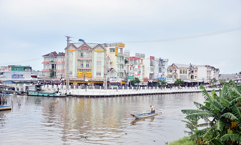 Một góc chợ Thứ Mười Một, huyện An Minh ( Kiên Giang).