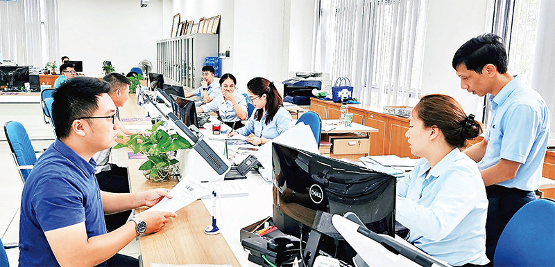 Trung tâm hành chính công tỉnh Quảng Ninh.