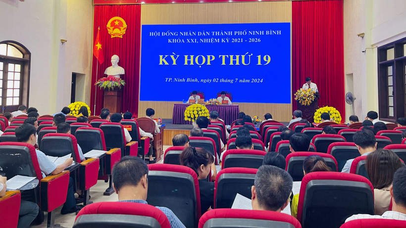 Quang cảnh kỳ họp.
