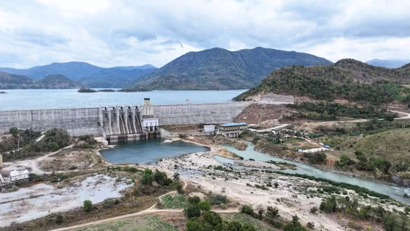 Dự án Thủy điện tích năng Bác Ái, huyện Bác Ái (Ninh Thuận) giai đoạn 1 khởi công vào tháng 1/2020, hoàn thành vào tháng 3/2021, đồng bộ với tiến độ tích nước hồ Sông Cái của dự án hệ thống thủy lợi Tân Mỹ, dự kiến phát điện tổ máy số 1 vào tháng 12/2029.