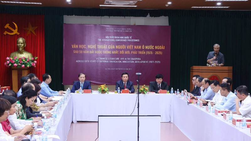 Quang cảnh hội nghị.