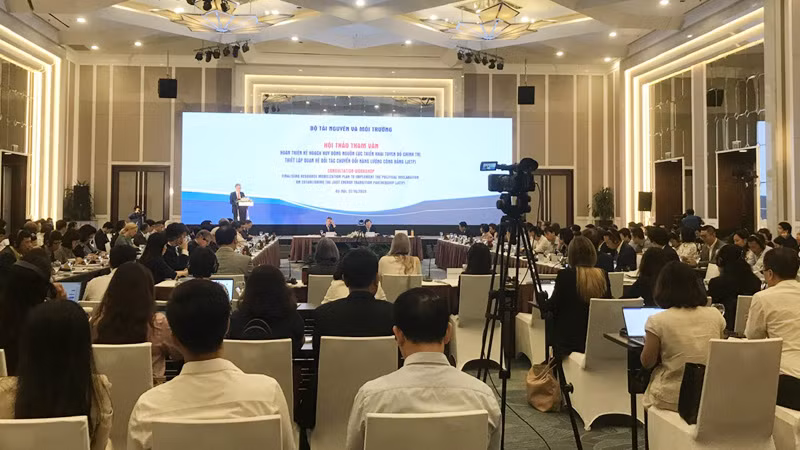 Toàn cảnh hội thảo JETP.