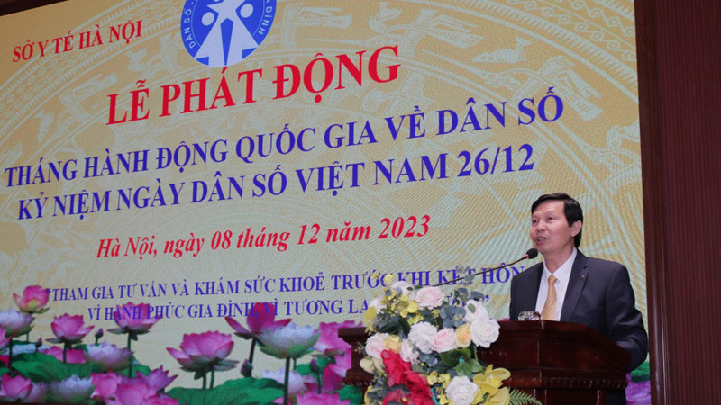 Phó Giám đốc Sở Y tế Hà Nội Trần Văn Chung phát biểu tại lễ phát động.