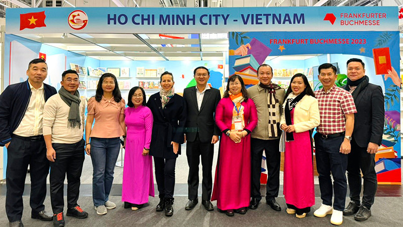 Đoàn công tác Thành phố Hồ Chí Minh tại Hội sách Frankfurt 2023. (Ảnh Sở Thông tin và Truyền thông cung cấp)