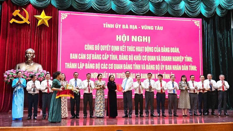 Đồng chí Nguyễn Thị Yến, Phó Bí thư Thường trực Tỉnh ủy được bầu giữ chức Bí thư Đảng bộ các cơ quan Đảng.