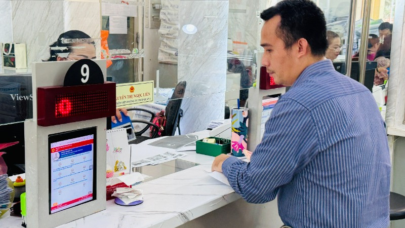 Thành phố Hồ Chí Minh sẽ rà soát tổng thể đội ngũ cán bộ, công chức, viên chức để sắp xếp, bố trí việc làm phù hợp