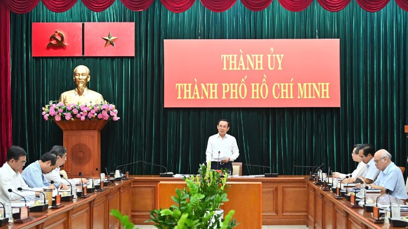 Thành phố Hồ Chí Minh tập trung mọi nguồn lực, phối hợp tổ chức Lễ Kỷ niệm 50 năm Ngày Giải phóng miền nam, thống nhất đất nước.