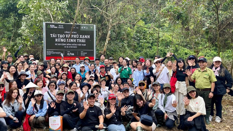 Sự kiện trồng rừng tại Cúc Phương không chỉ là một hoạt động giao lưu độc đáo giữa nghệ sĩ và khán giả, mà còn là minh chứng cho cam kết cụ thể của Lễ hội Forestival trong việc thúc đẩy lối sống xanh và bảo vệ tài nguyên cảnh quan.