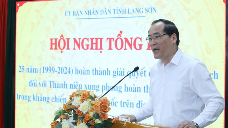Phó Chủ tịch Ủy ban nhân dân tỉnh Lạng Sơn Dương Xuân Huyên phát biểu tại Hội nghị tổng kết.