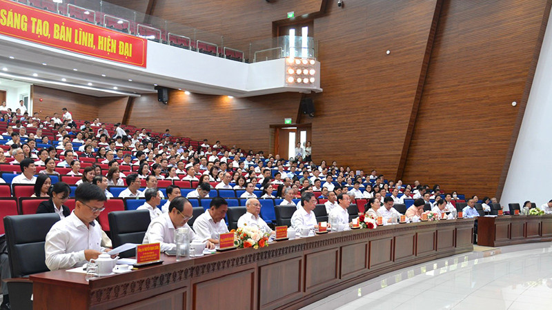Quang cảnh hội nghị.