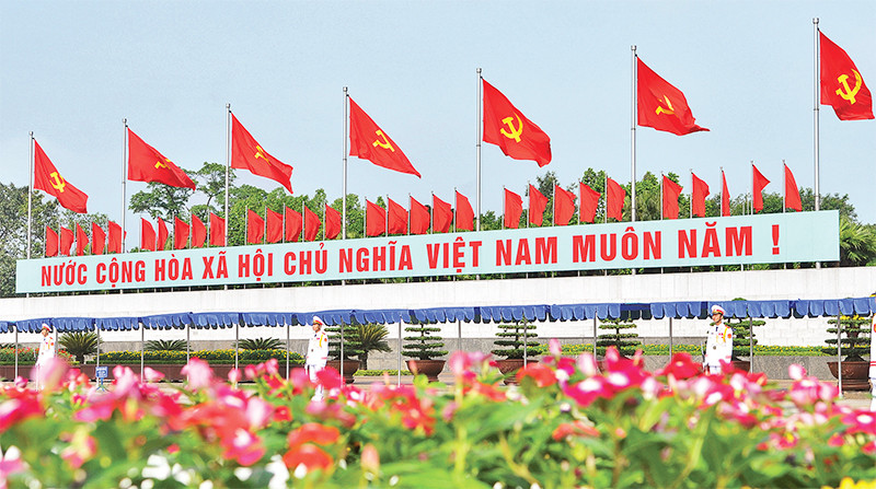 Để công chức dám nghĩ, dám làm, dám chịu trách nhiệm 