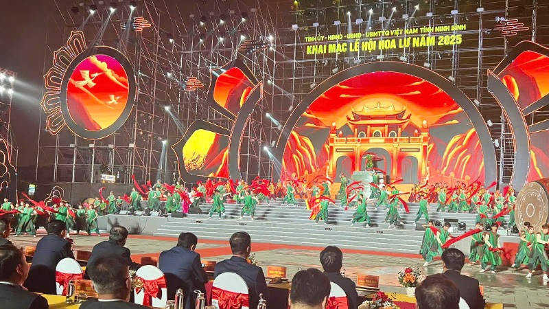 Chương trình nghệ thuật đặc sắc tại lễ khai mạc.