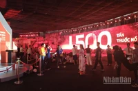 Phân khu 3 tại Triển lãm "95 năm Cờ Đảng soi đường" là 1 địa điểm thu hút hàng vạn khách tham quan triển lãm lần này.