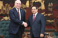 Thủ tướng Chính phủ Phạm Minh Chính và Tổng Giám đốc Hãng thông tấn TASS (Liên bang Nga) Andrey Kondrashov. (Ảnh: Trần Hải)