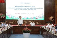 Phó Thủ tướng Chính phủ Lê Thành Long phát biểu tại buổi làm việc với tỉnh Điện Biên vào chiều ngày 8/11.