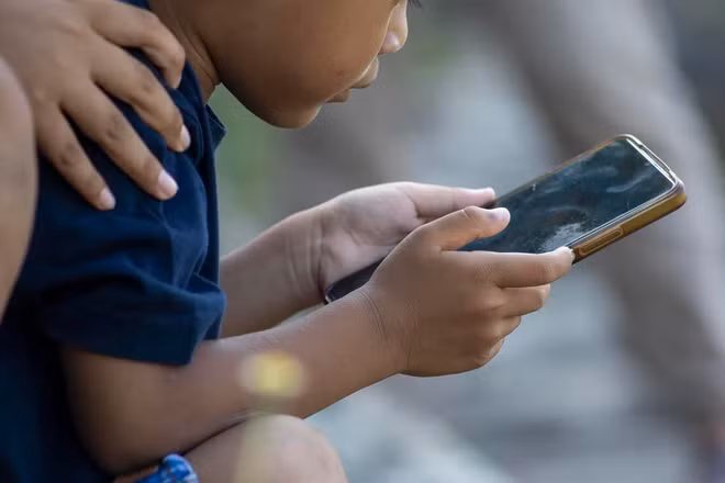 [Video] Indonesia cảnh báo xử phạt Google và Meta về quy định giới hạn độ tuổi 