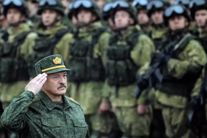 [Video] Belarus cảnh báo tham chiến cùng Nga nếu bị tấn công