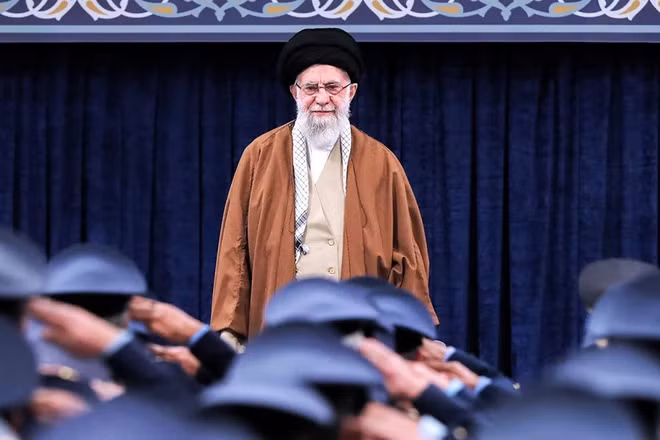 [Video] Iran tuyên bố trừng phạt mạnh tay Israel sau cuộc không kích