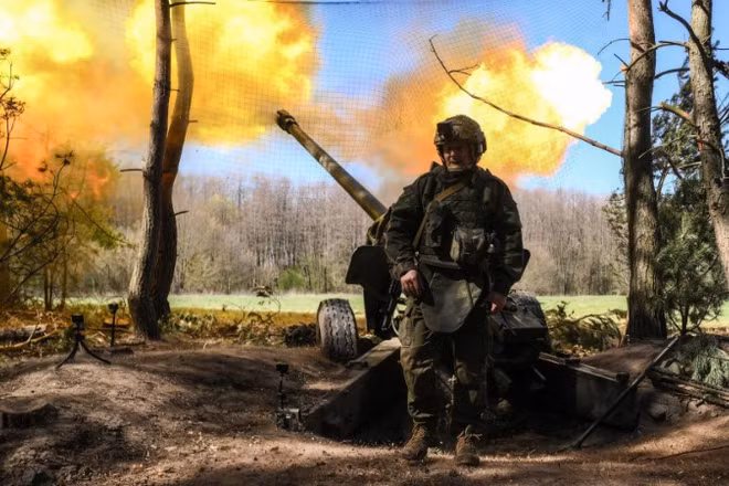 [Video] Nga khẳng định chỉ tấn công mục tiêu quân sự tại Ukraine, EU chuẩn bị siết trừng phạt