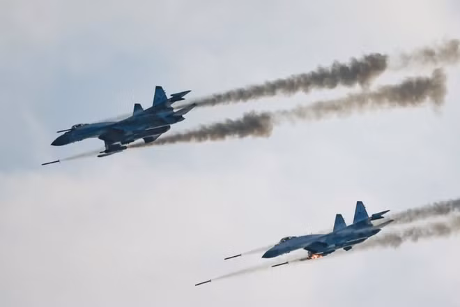 [Video] Nga không kích diện rộng làm tê liệt hạ tầng năng lượng của Ukraine