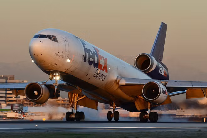 [Video] Nguyên do Mỹ đình chỉ bay toàn bộ dòng MD-11 sau thảm kịch tại Kentucky