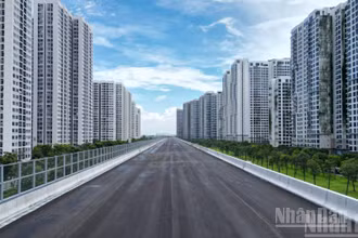 Gần 7km Vành đai 3 qua khu đô thị Thành phố Hồ Chí Minh với tường chống ồn.
