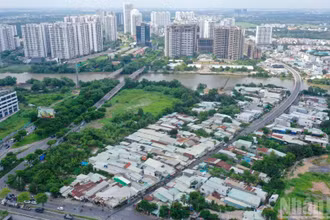 Đường Lê Văn Lương được đề xuất mở rộng lên 30-40m.