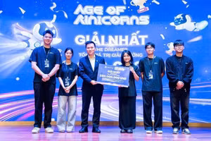 Đội Quarter Zip đoạt giải Quán quân cuộc thi VNPT AI Hackathon 2025 với dự án Pine AI.