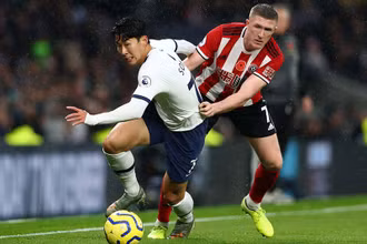 Trận đấu giữa hai đội bóng “ngang cơ” Tottenham Hotspur và Sheffield United hứa hẹn sẽ rất hấp dẫn. 