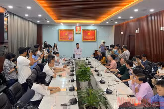 Họp báo tại Bệnh viện Chợ Rẫy thông tin về việc xuất viện của bệnh nhân 91.