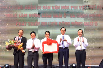 Nghề làm nước mắm Nam Ô trở thành Di sản văn hóa phi vật thể quốc gia.