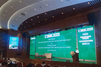Các đại biểu tham dự hội thảo.